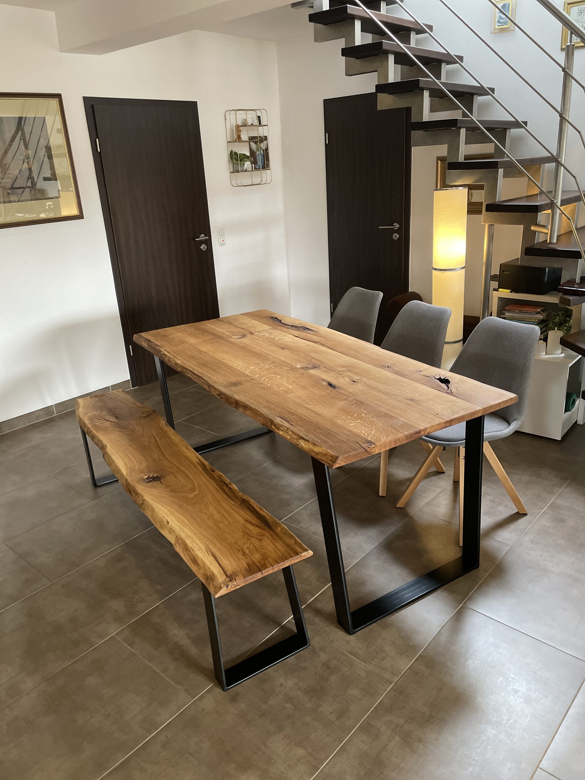 Maße können leicht abweichen